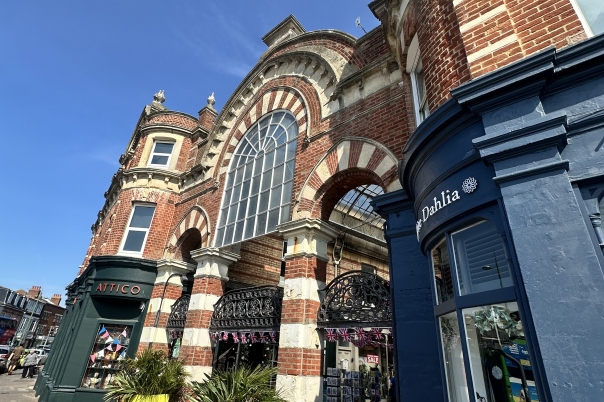 Westbourne Guide - Tourist Information