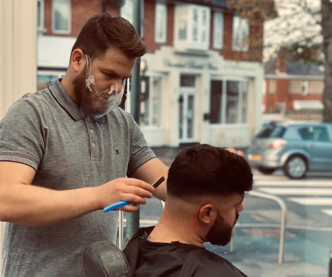 Compare Men's Grooming and Barbers in Dorset