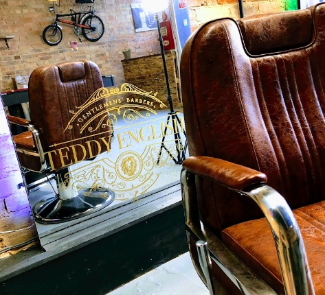 Compare Men's Grooming and Barbers in Dorset