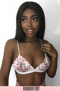 Floral Scallop Edge Bra In White