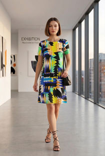 Multicolour Zigzag Print Back Zip Up Shift Dress