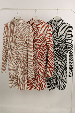 Black Zebra Pattern Gathered Shirt Dress
