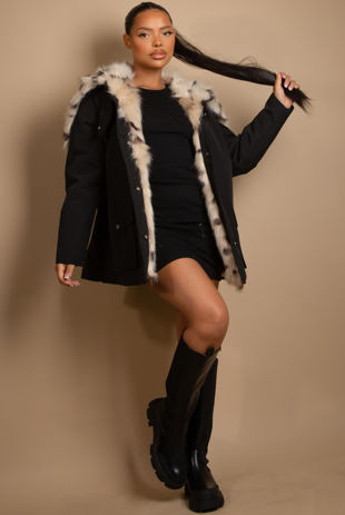 Black Parka With Printed Faux Fur
