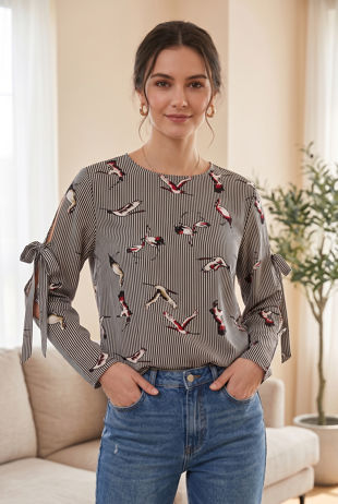 Black Crane Pattern Striped Blouse with Split Tie Sleeves