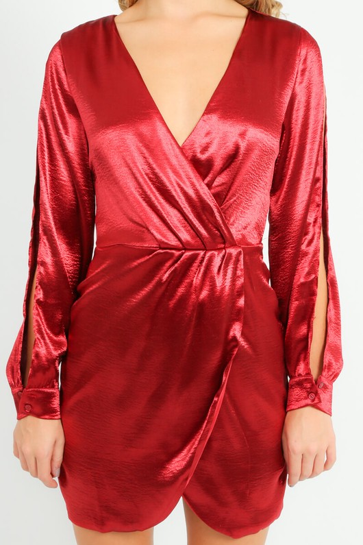 m/388/11462-_Satin_Open_Sleeve_Dress_In_Red-3__42780.jpg