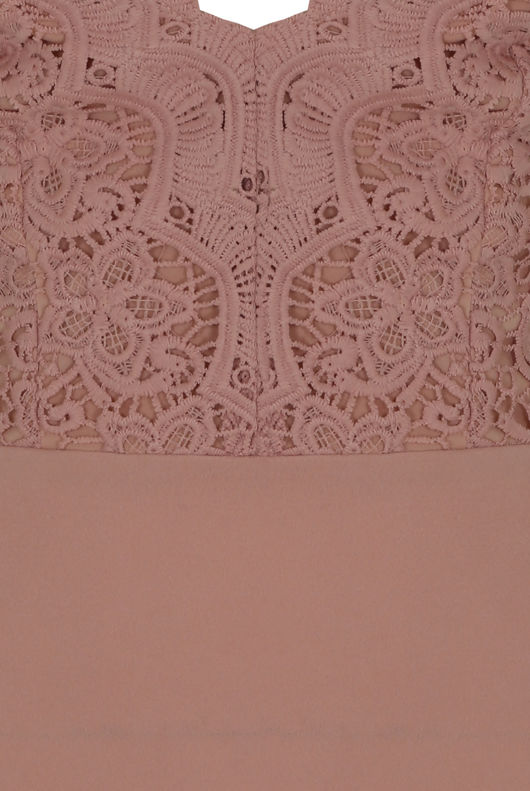 Scallop Edge Crochet Bodysuit In Pink