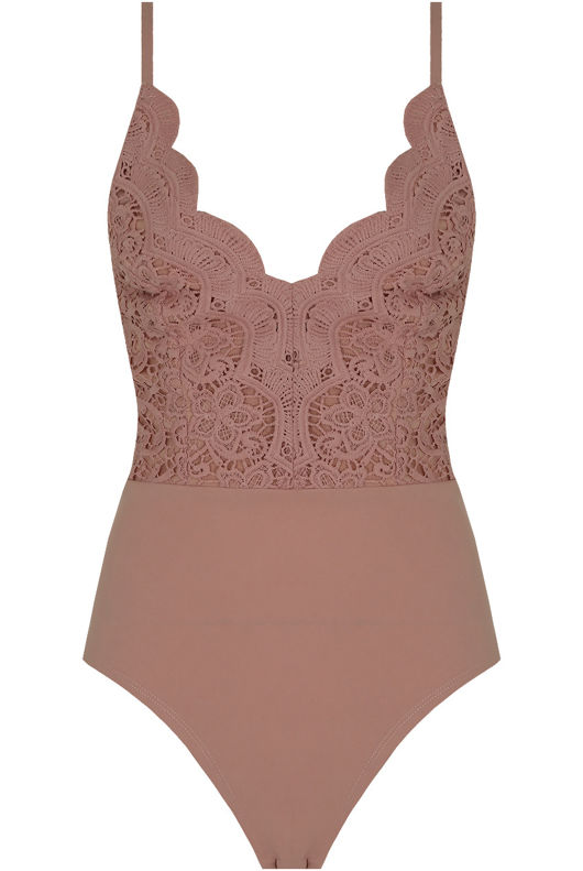 Scallop Edge Crochet Bodysuit In Pink