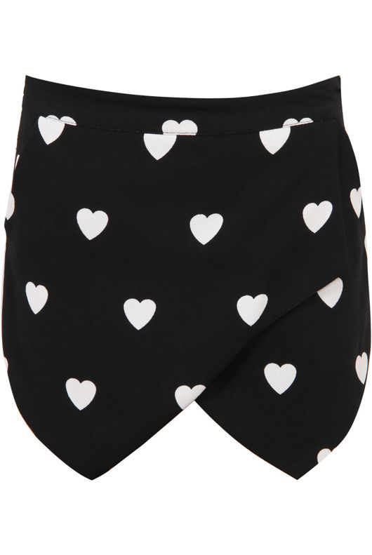 Black and White Heart Print Shorts Skorts