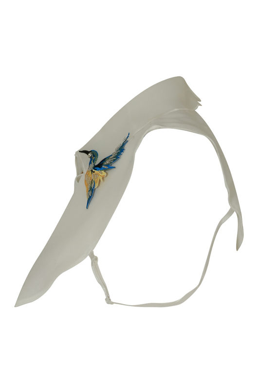 White Embroidered Bib Collar