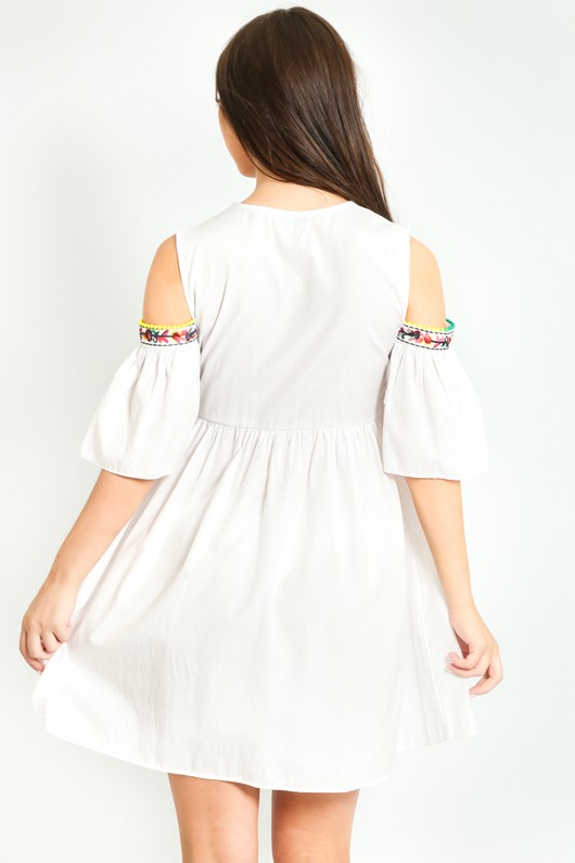 u/834/Cold_Shoulder_Crotchet_Detail_Dress_In_White-3__28038.jpg