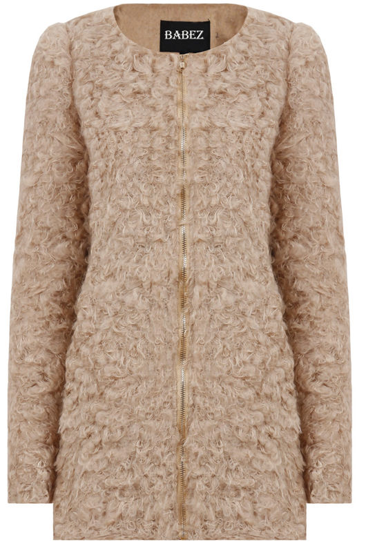 Beige Zip Up Side Pocketed Fur Jacket 