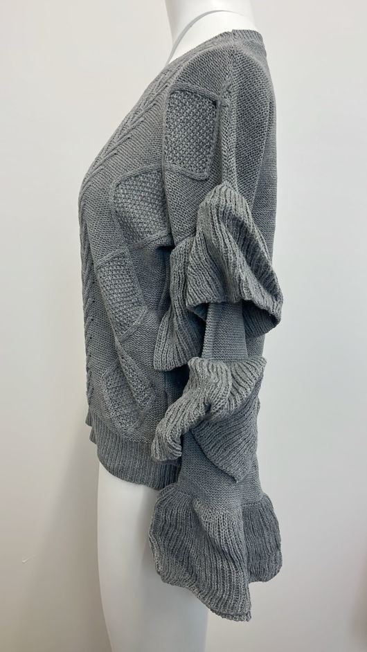 Grey Knitted Jumper With Frill Sleeve
