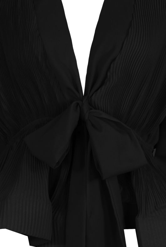 Black Pleated Shoulder Low Neck Knotted Tops