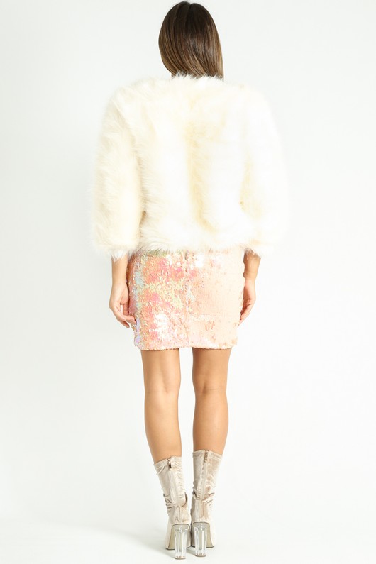 i/311/Faux_Fur_Jacket_With_3-4_Sleeve_In_Cream-3__47293.jpg
