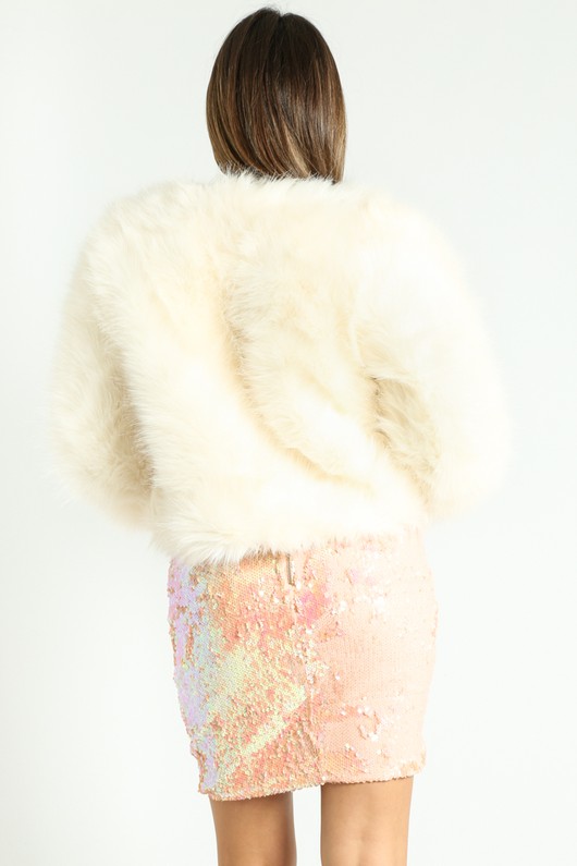 s/579/Faux_Fur_Jacket_With_3-4_Sleeve_In_Cream-4__53739.jpg