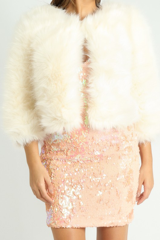 v/815/Faux_Fur_Jacket_With_3-4_Sleeve_In_Cream-7__85814.jpg