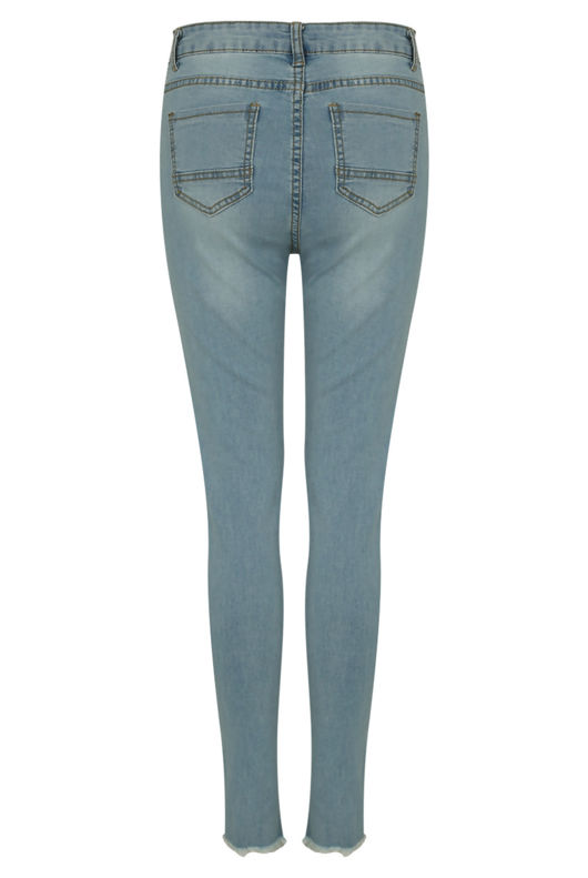 Frayed Ankle Skinny Fit Jeans