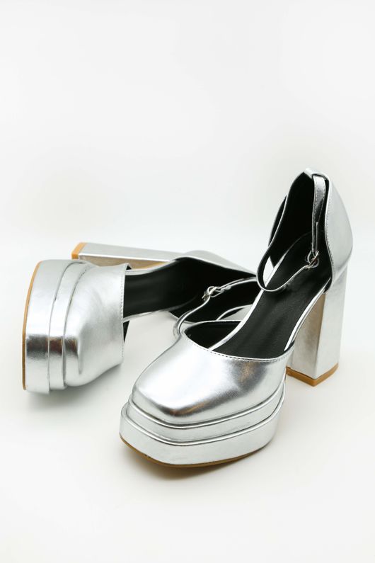 Silver Metallic Closed Toe Extreme Platform Block Heel