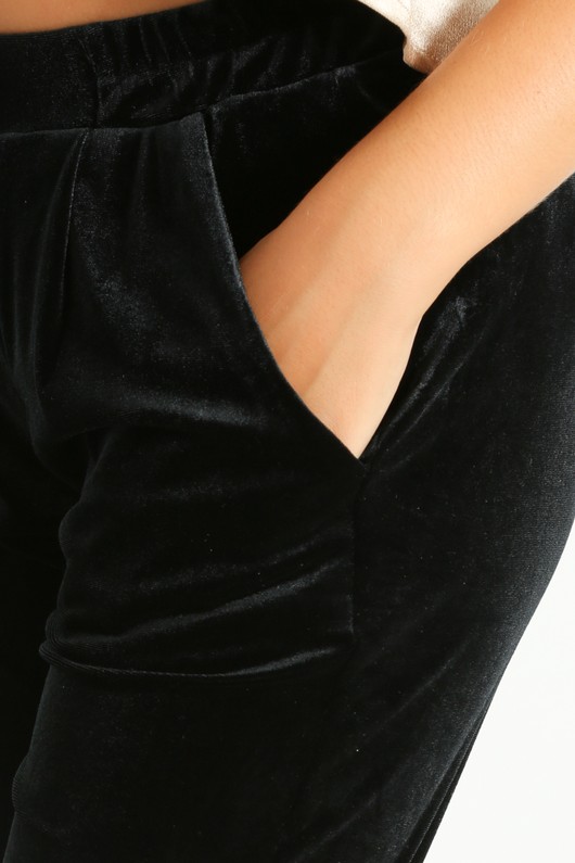 w/993/Tapered_Velvet_Cropped_Trouser_In_Black-5__45510.jpg