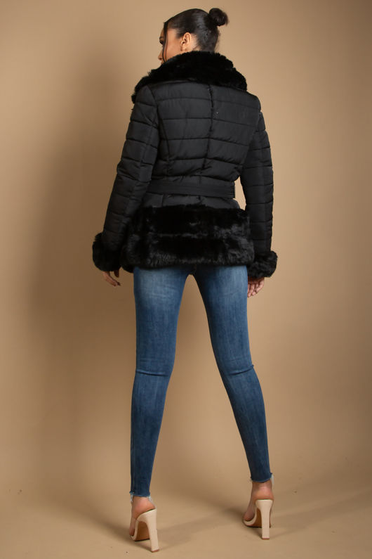 Black Fitted Quilted Puffer Jacket With Faux Fur