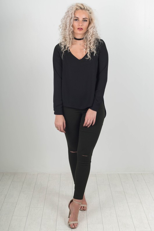 w/051/long_sleeve_chiffon_top_black_full_front__27076.jpg