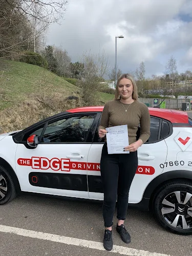 THE EDGE DRIVING SCHOOL HASTINGS