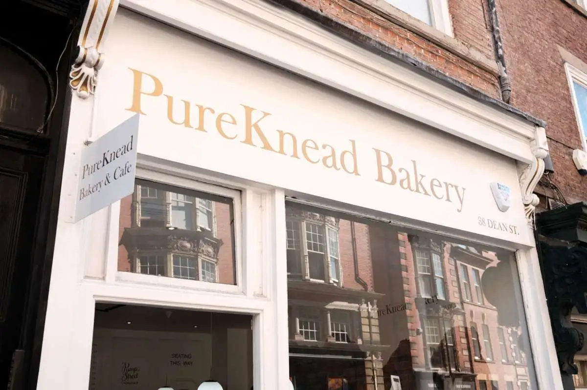 Pure Knead coffee shop image