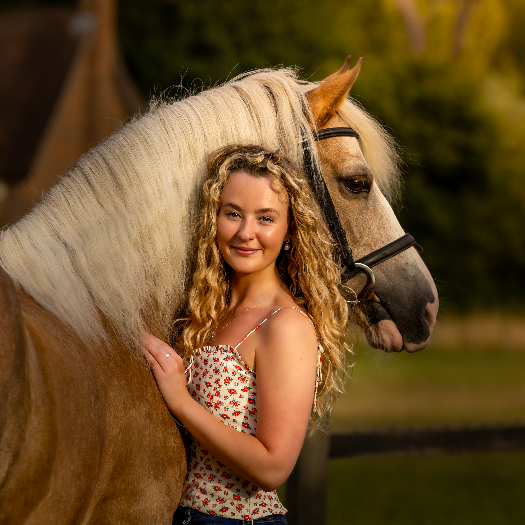 Group Equestrian Portrait Shoot | ELL22434.png