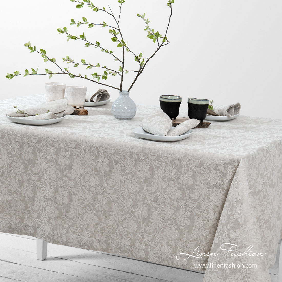 Grey linen tablecloth with flower ornaments | Linen Fashion