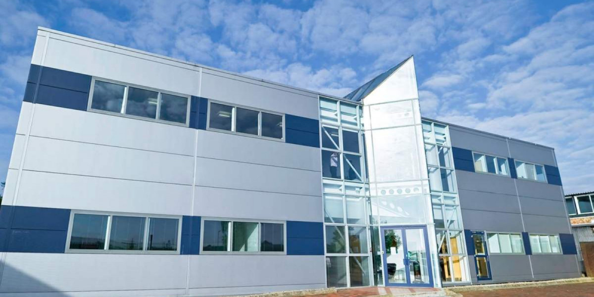 Regus - Forsyth House, 39 Mark Rd, Hemel Hempstead Industrial Estate, Hemel Hempstead HP2 7DN, UK