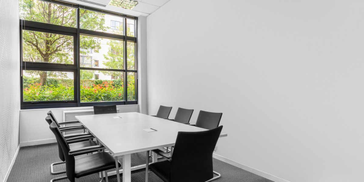 All inclusive office solutions at affordable prices near Britannia Quay