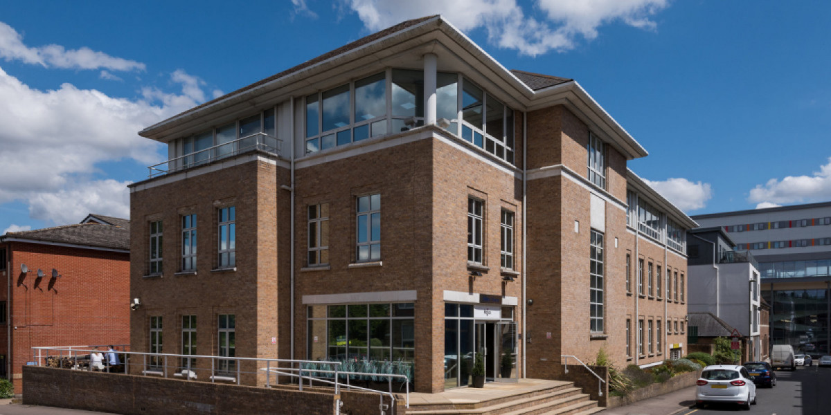 Regus - 83 Princes St, Edinburgh EH2 2ER, UK