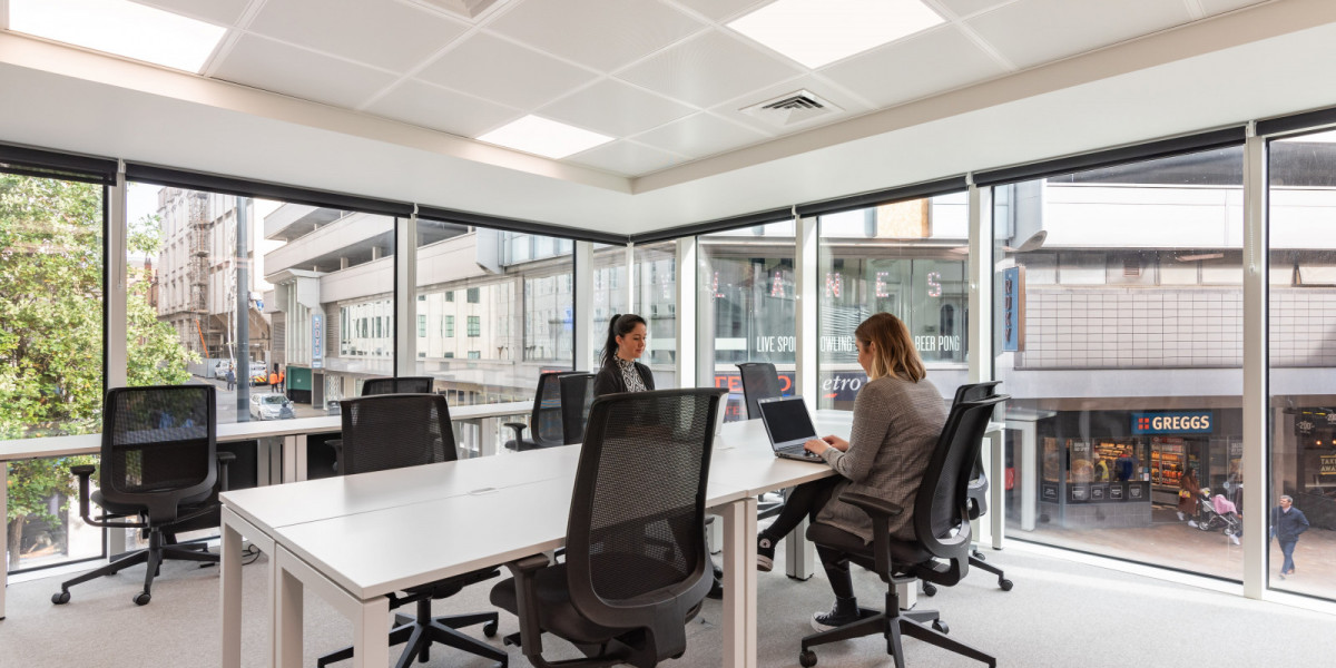 Serviced office in City Square G