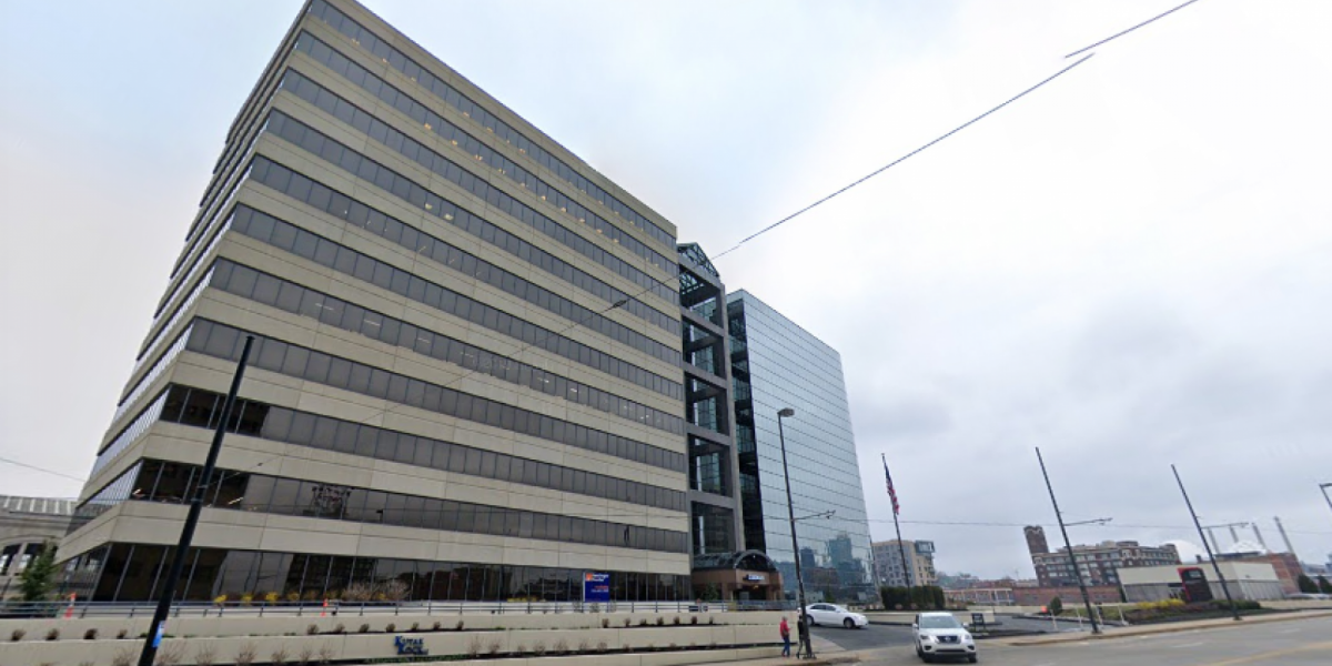 Regus - Crown Two Pershing Square, 2300 Main Street, 9th Floor, Kansas City, Missouri, 64108