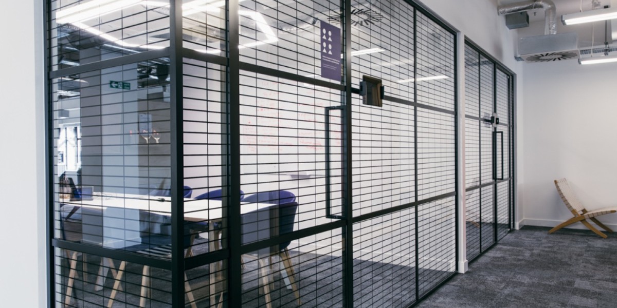 Professional office near Charlotte Street, London