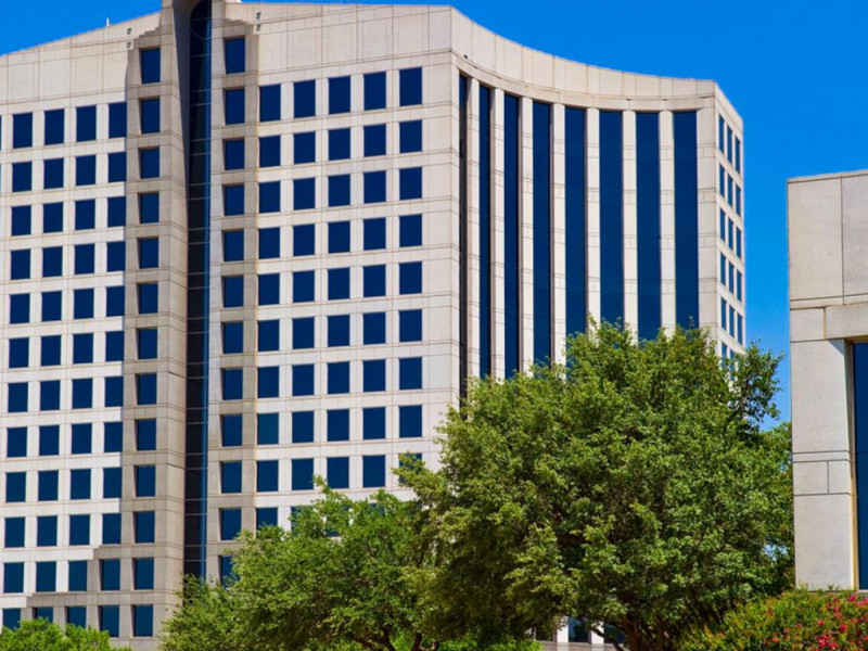 Dominion Plaza