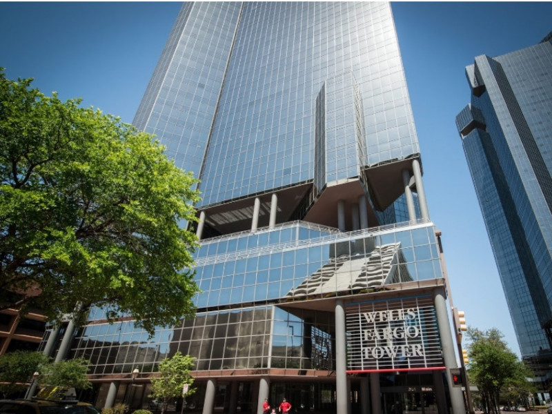 Downtown Wells Fargo Tower
