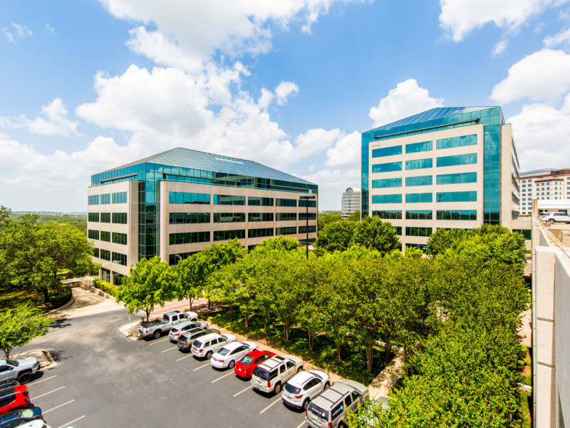 Arboretum Plaza
