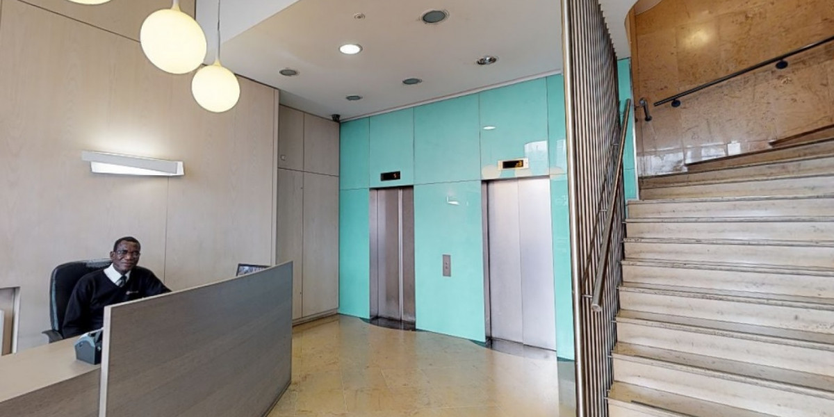 Professional office near Clichy