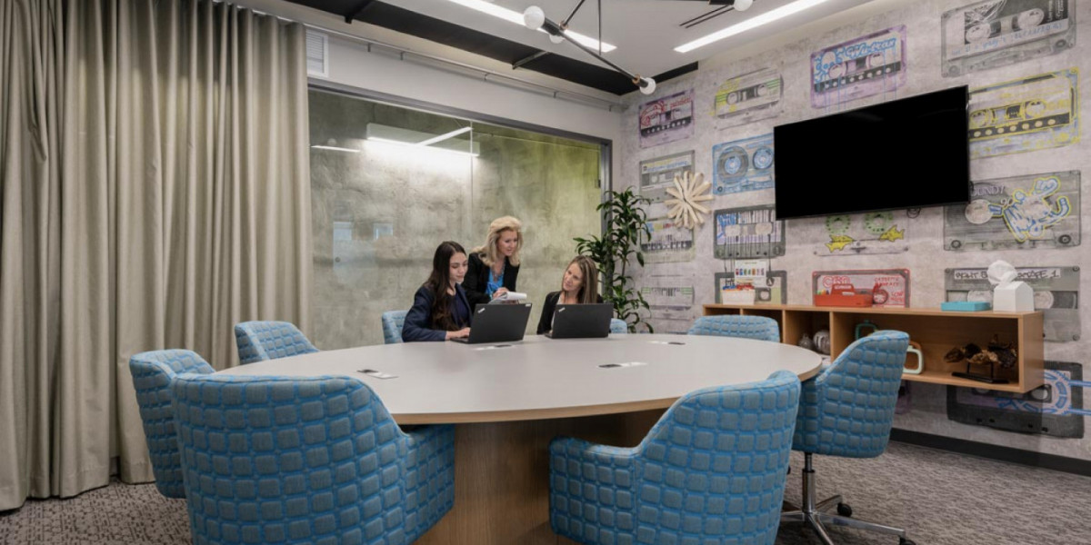 All inclusive office solutions at affordable prices near US 36 / Broomfield Station