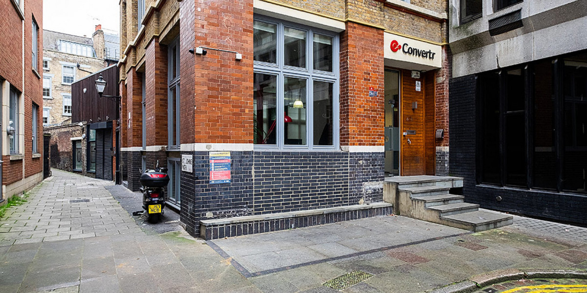 Professional office space near Farringdon