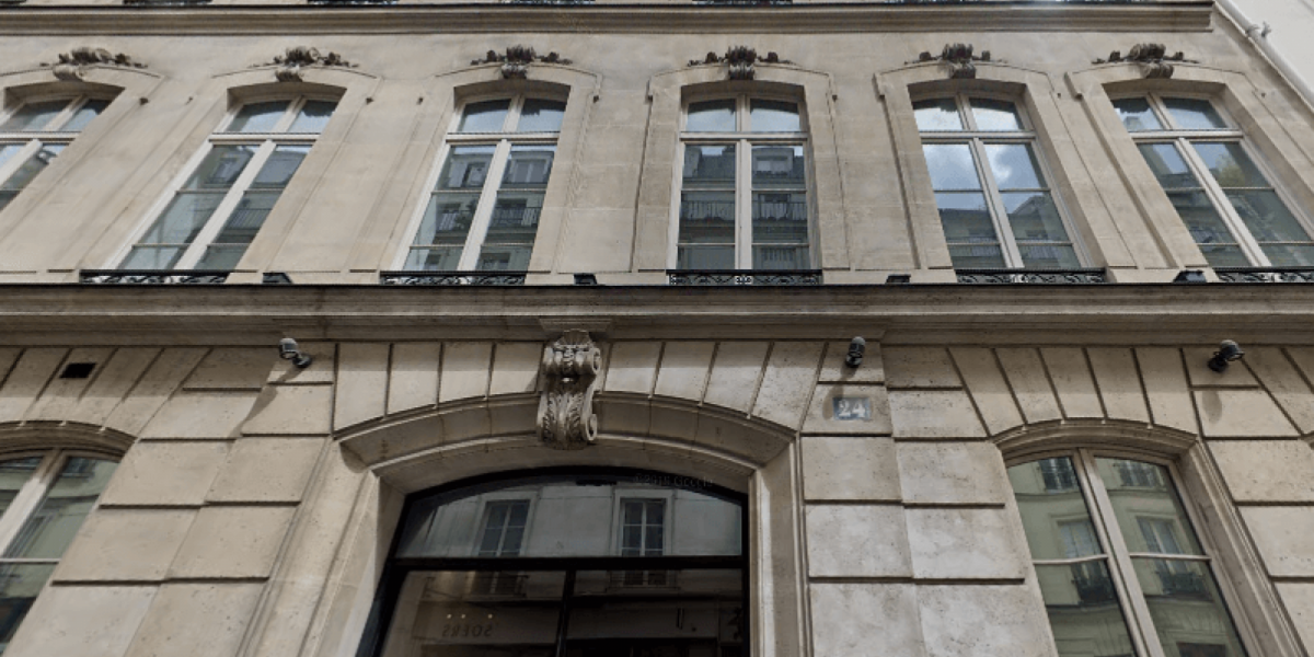 Deskeo - 17 rue de la Banque 75002 Paris