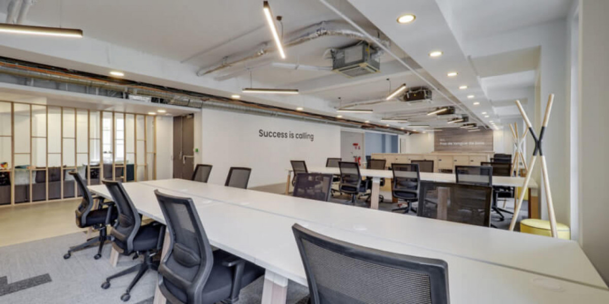 All inclusive office solutions at affordable prices near Quatre-Septembre