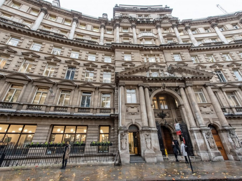 Finsbury Circus - Liverpool Street Serviced