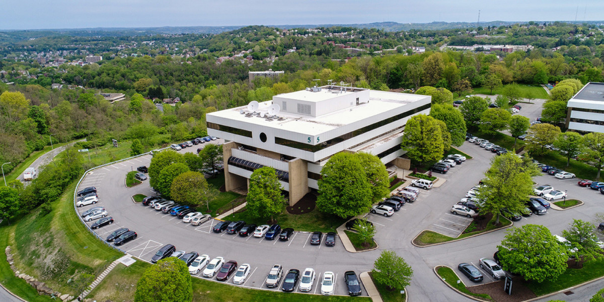 Regus - 651 Holiday Drive, Foster Plaza 5, Suite 300, Pittsburgh, Pennsylvania, 15220