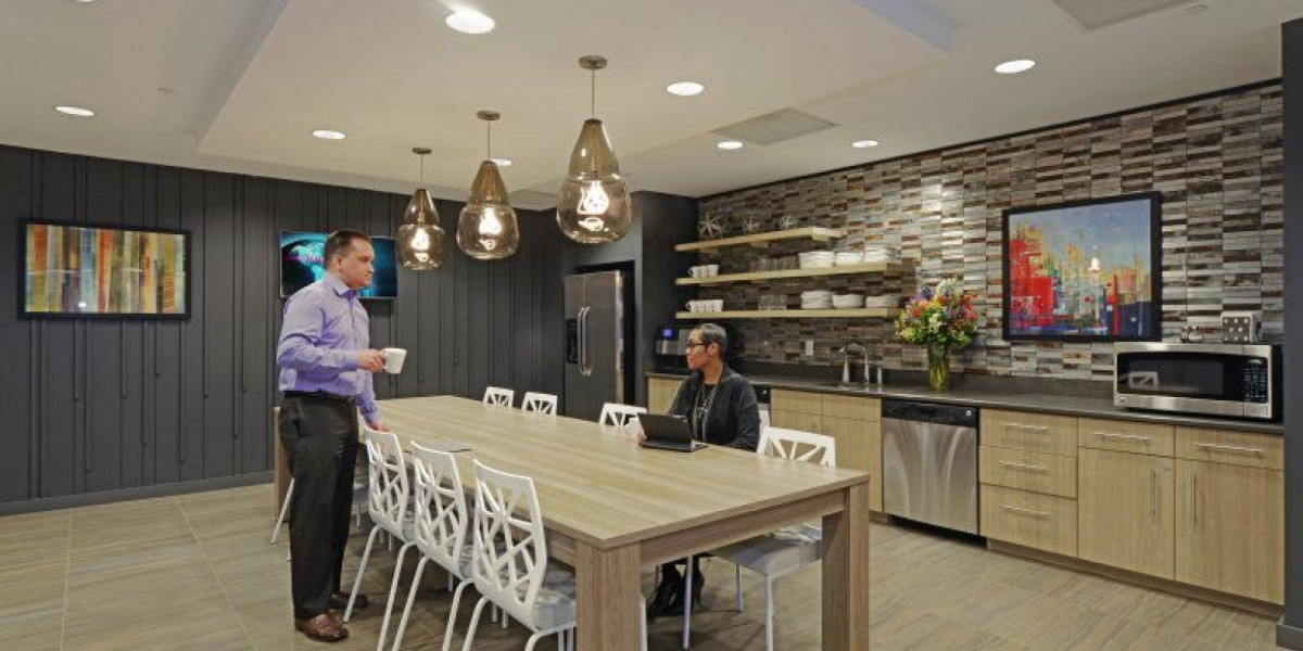 All inclusive office solutions at affordable prices near Farragut West Station