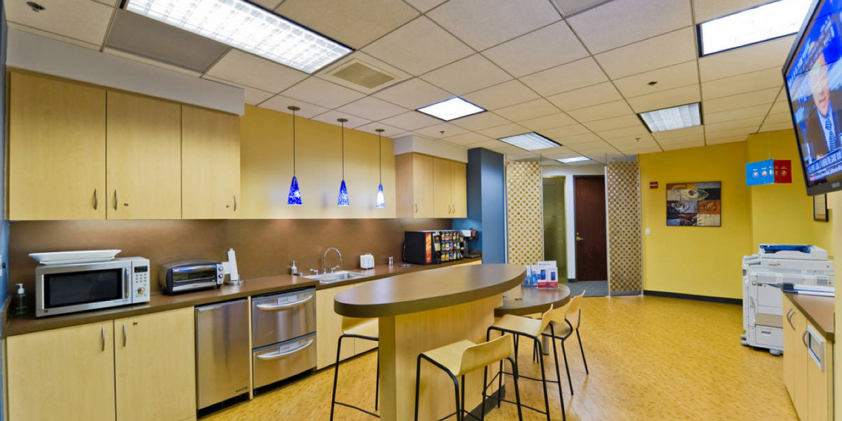 All inclusive office solutions at affordable prices near Metro Center (Southbound 13th Street north of G St Intersection)