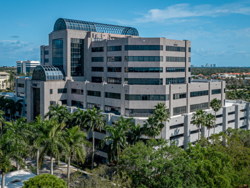 Palm Beach Gardens - Financial Center