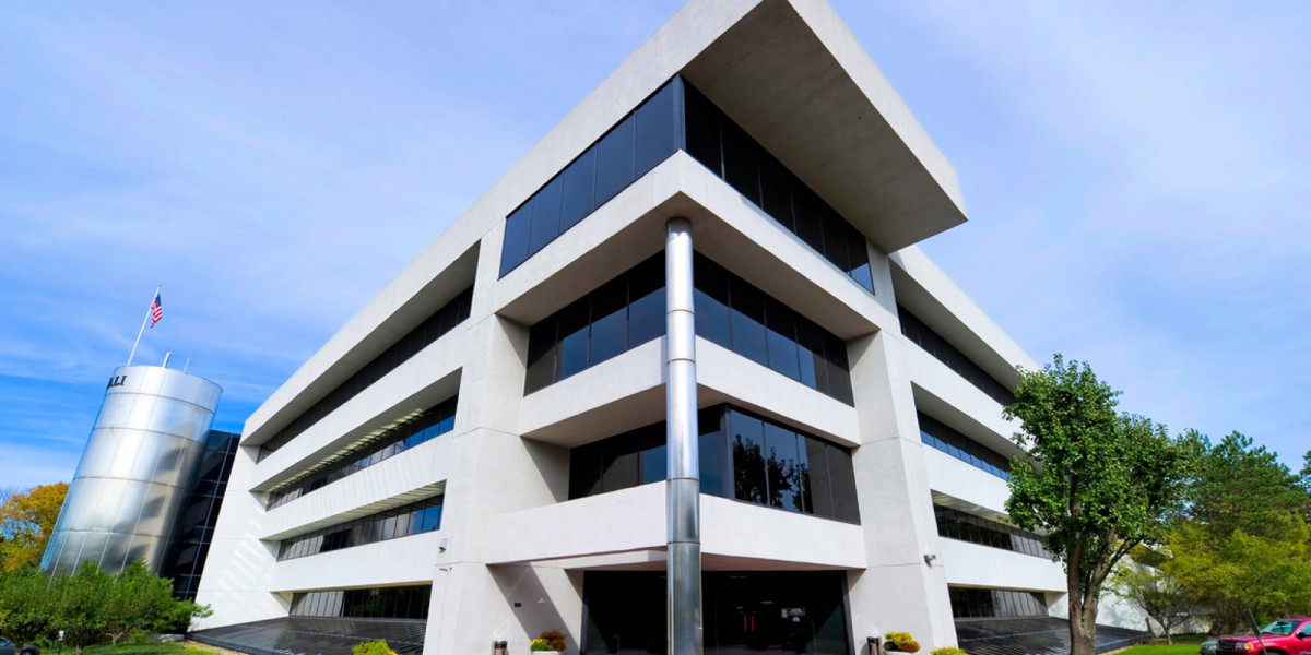 Regus - 101 Eisenhower Pkwy, Suite 300, Roseland, New Jersey, 07068