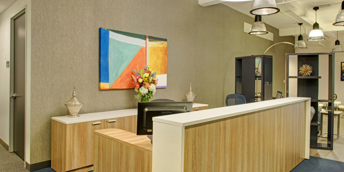 Professional office space near Manhattan